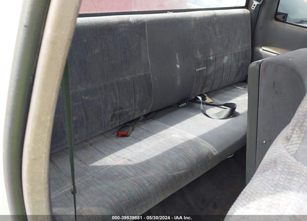 1996 DODGE RAM 1500 VIN: 3B7HC13Y9TG172383