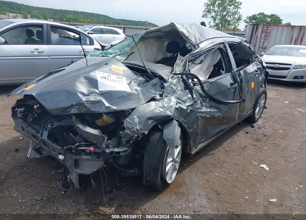 2018 FORD FOCUS SE VIN: 1FADP3K26JL234386
