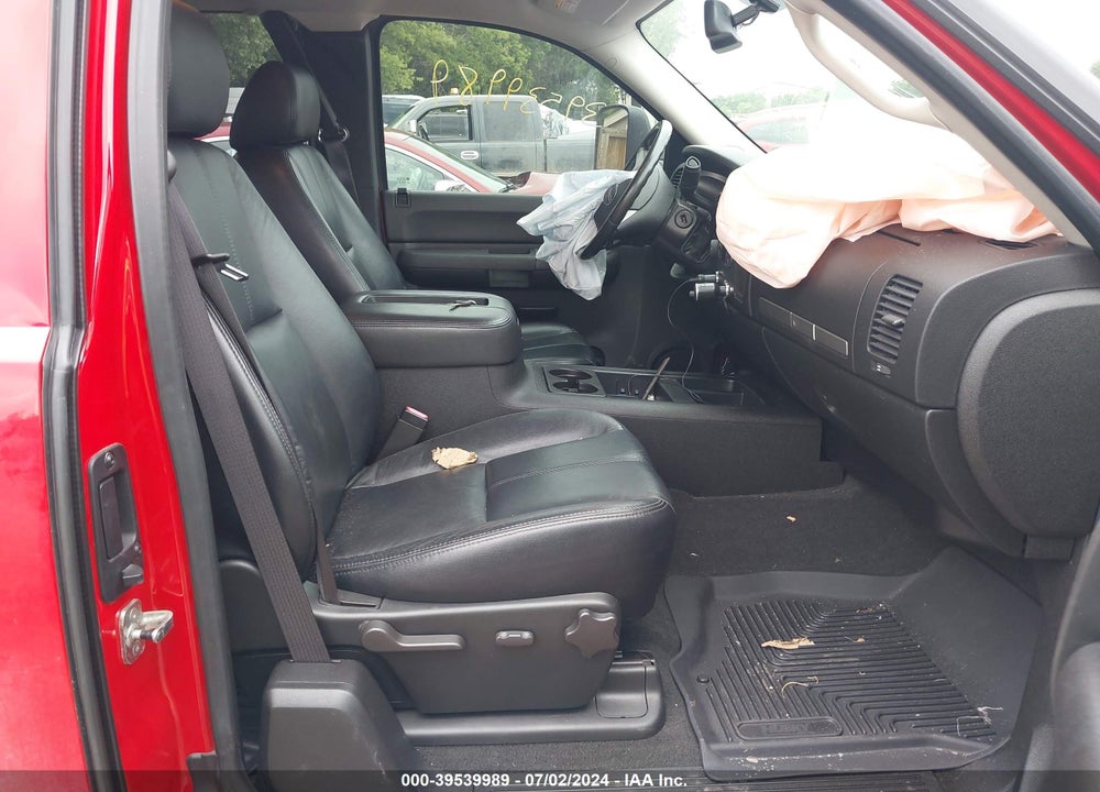 2008 GMC SIERRA 2500HD SLE2 VIN: 1GTHK29678E173884