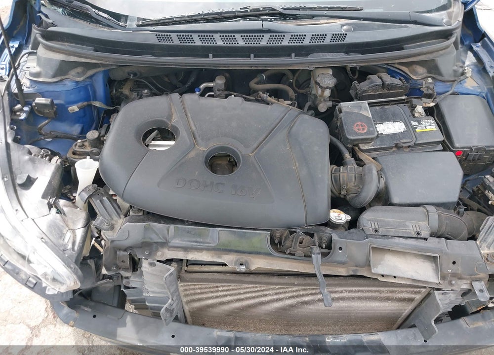 2015 HYUNDAI ELANTRA SE VIN: 5NPDH4AE7FH564915