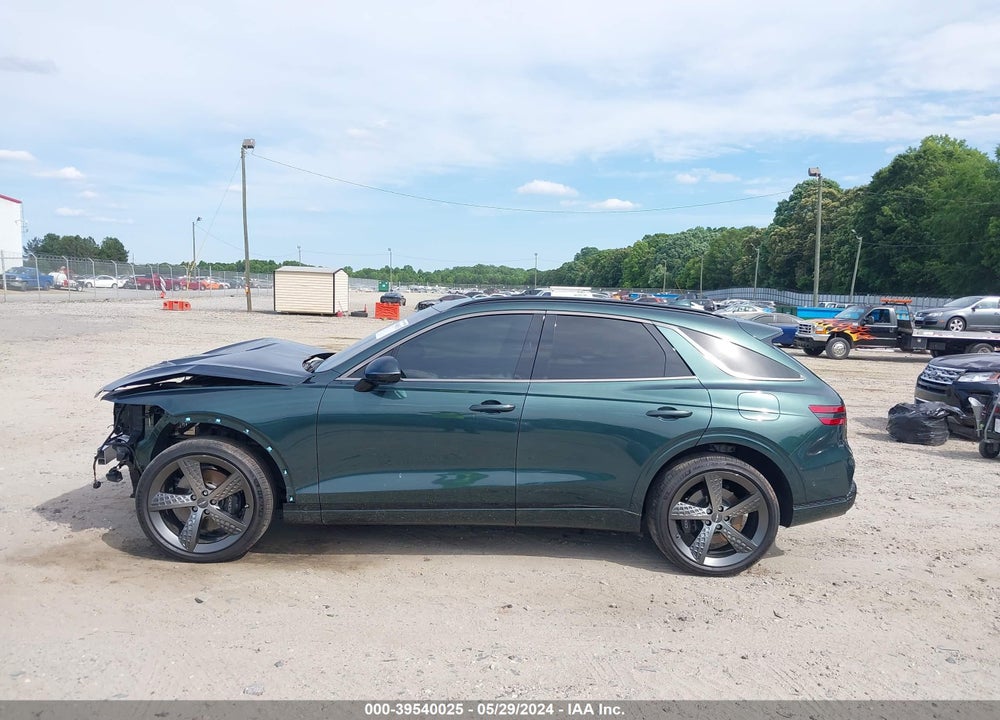 2023 GENESIS GV70 3.5T AWD SPORT VIN: KMUMCDTC8PU095560