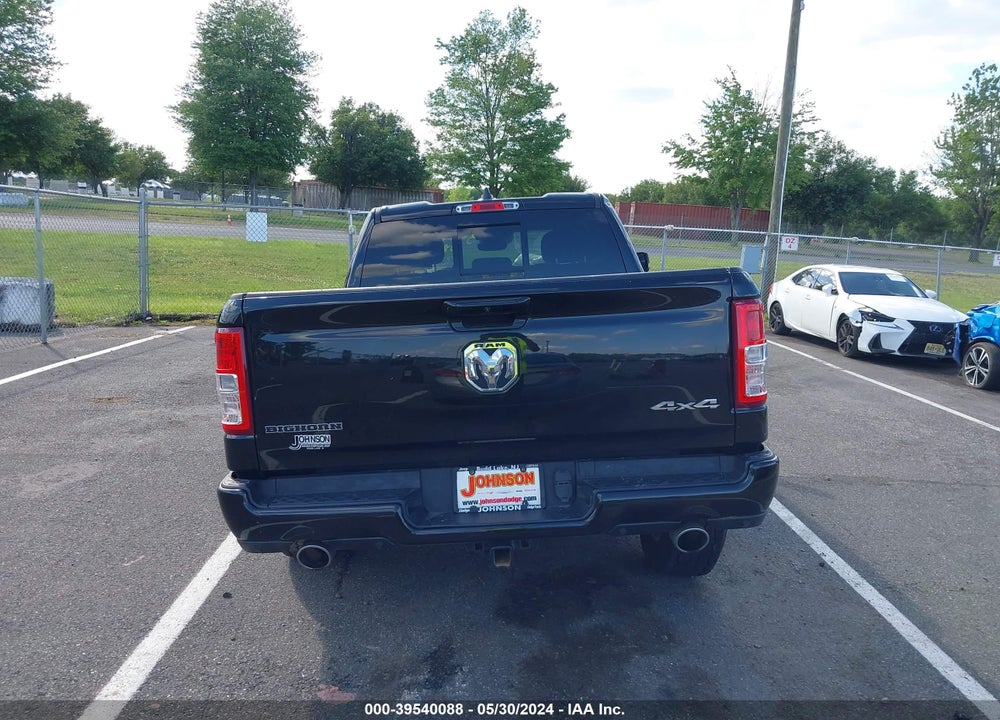 2021 RAM 1500 BIG HORN QUAD CAB 4X4 6'4 BOX VIN: 1C6SRFBT4MN796597