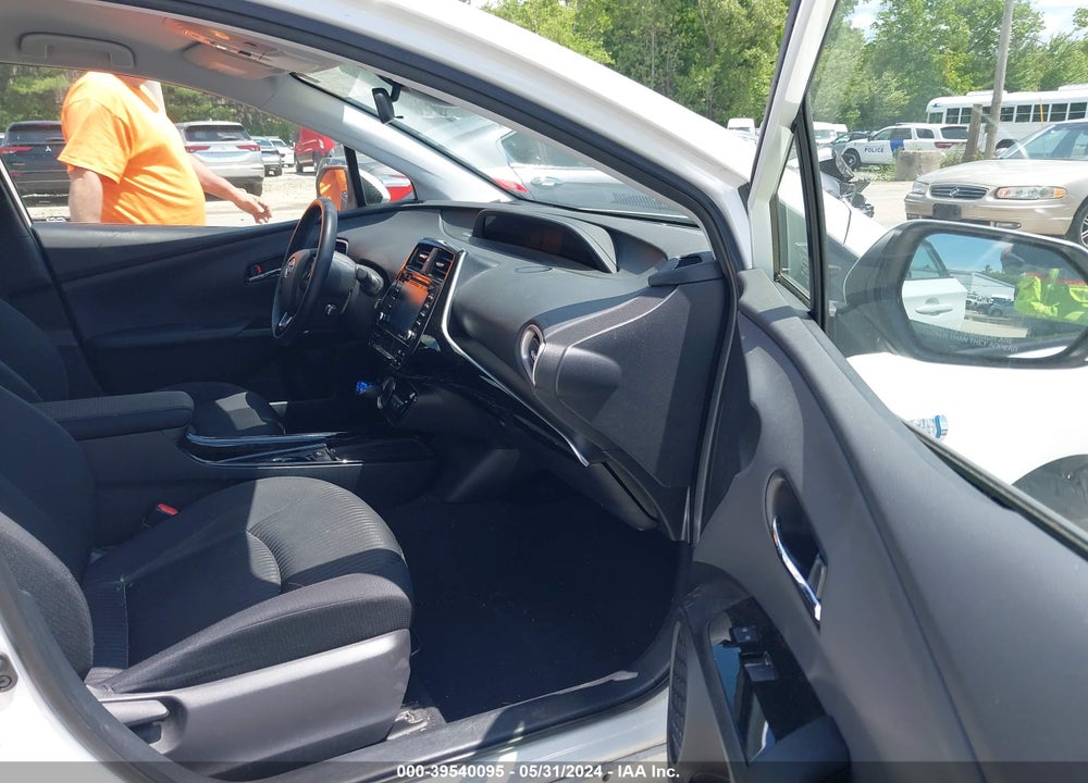 2021 TOYOTA PRIUS PRIME LE VIN: JTDKAMFP5M3186978