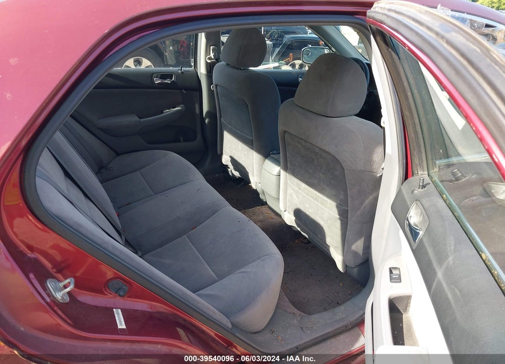 2004 HONDA ACCORD 2.4 EX VIN: JHMCM56604C026787