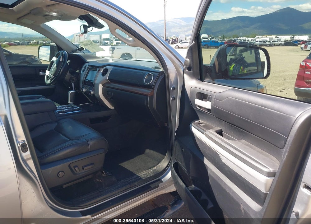 2018 TOYOTA TUNDRA LIMITED 5.7L V8 VIN: 5TFHY5F1XJX726918