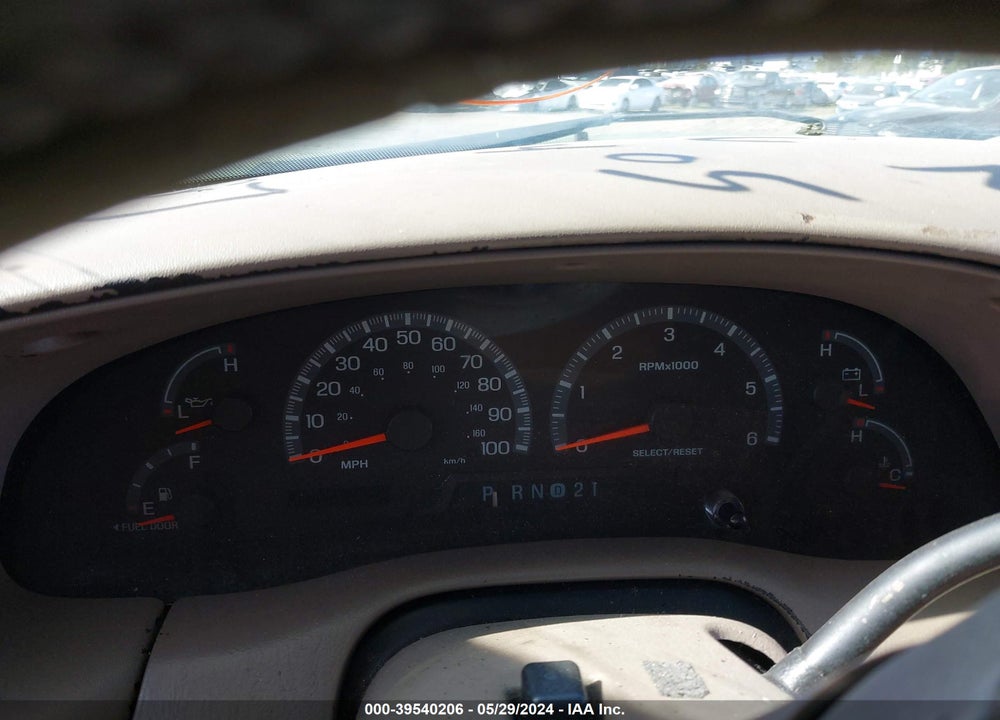2002 FORD F-150 VIN: 1FTRX17L82NA75351