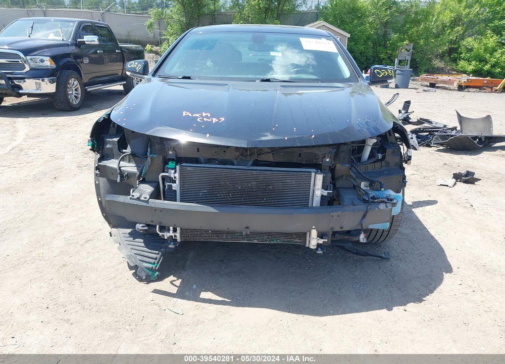 2018 CHEVROLET IMPALA 1LT VIN: 1G1105SA4JU139901