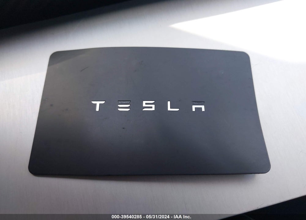 2019 TESLA MODEL 3 LONG RANGE/PERFORMANCE VIN: 5YJ3E1EB3KF359619