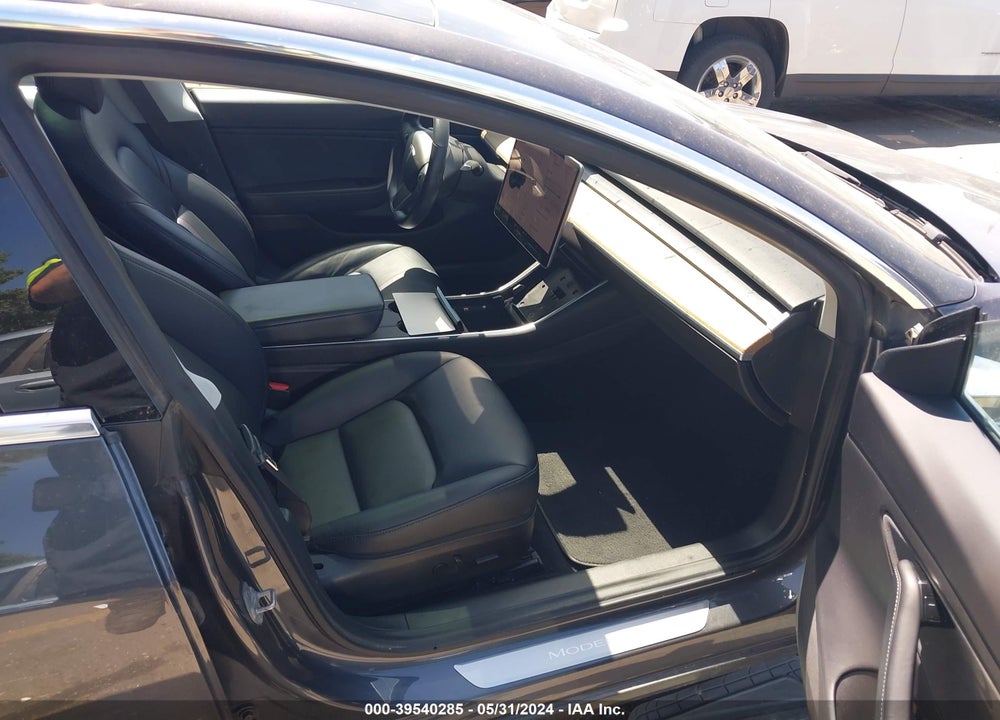 2019 TESLA MODEL 3 LONG RANGE/PERFORMANCE VIN: 5YJ3E1EB3KF359619