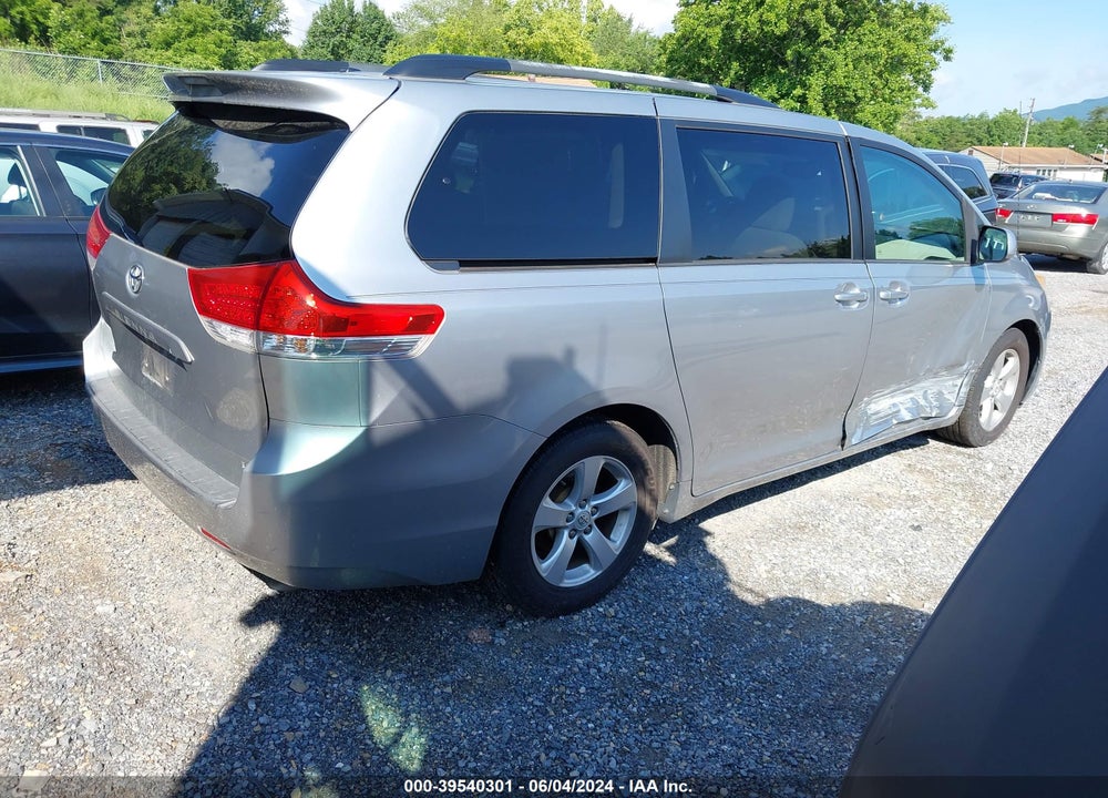 2011 TOYOTA SIENNA LE V6 VIN: 5TDKK3DC3BS079673