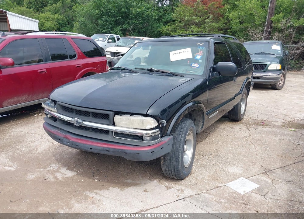 2002 CHEVROLET BLAZER LS VIN: 1GNCS18W52K158323