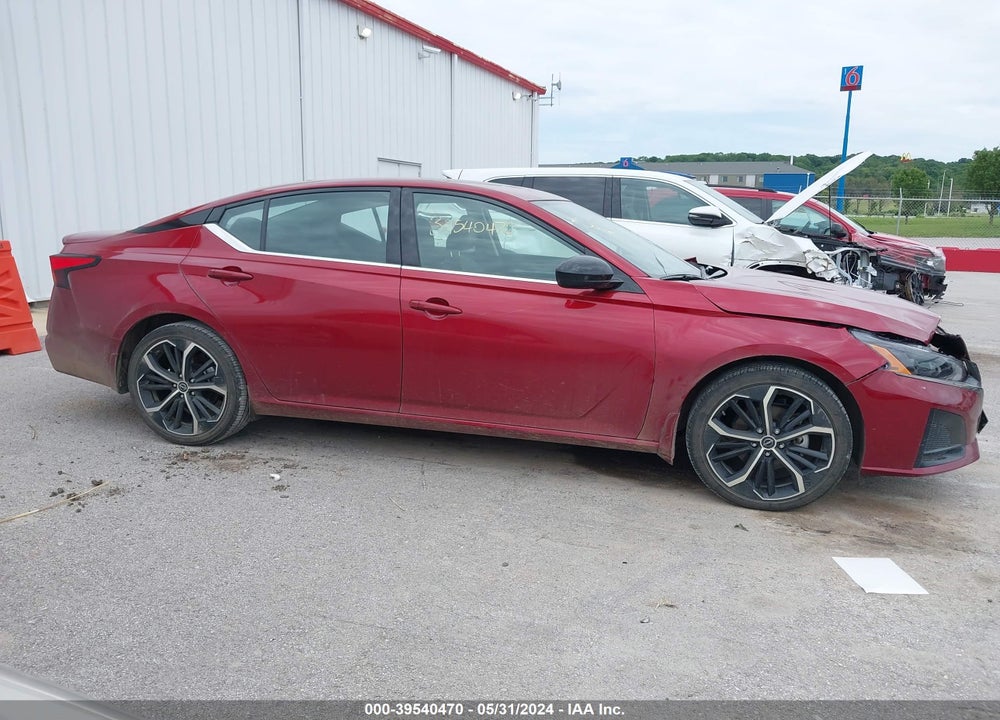2023 NISSAN ALTIMA SR FWD VIN: 1N4BL4CV9PN410216