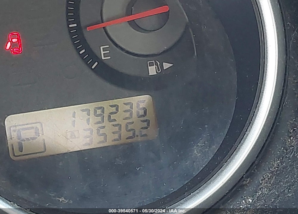 2009 NISSAN VERSA VIN: 3N1BC11E29L401049