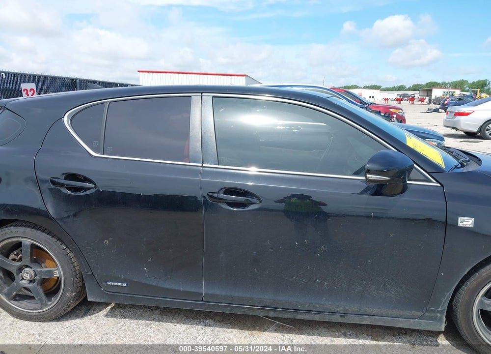 2014 LEXUS CT 200H VIN: JTHKD5BH8E2196017