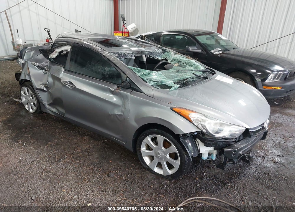 2012 HYUNDAI ELANTRA LIMITED (ULSAN PLANT) VIN: KMHDH4AE8CU469406