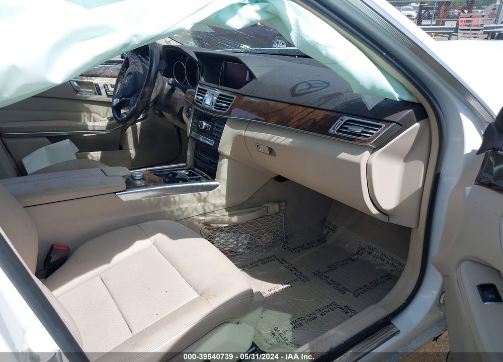 2015 MERCEDES-BENZ E 350 4MATIC VIN: WDDHF8JB2FB120854