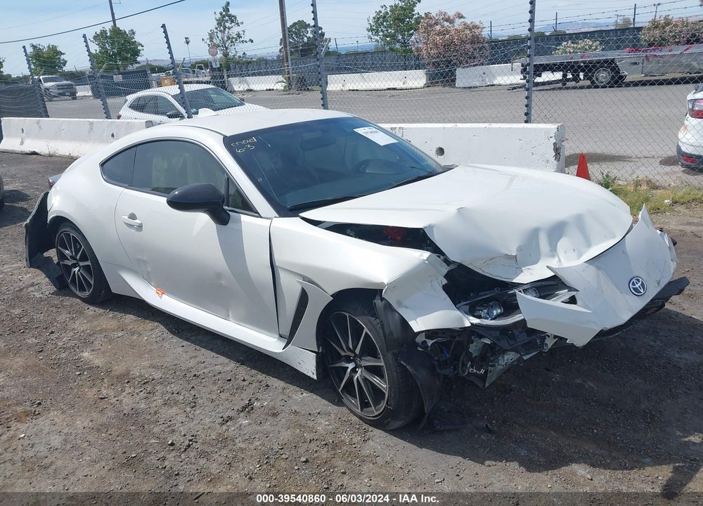 2023 TOYOTA GR86 VIN: JF1ZNBC17P8750604