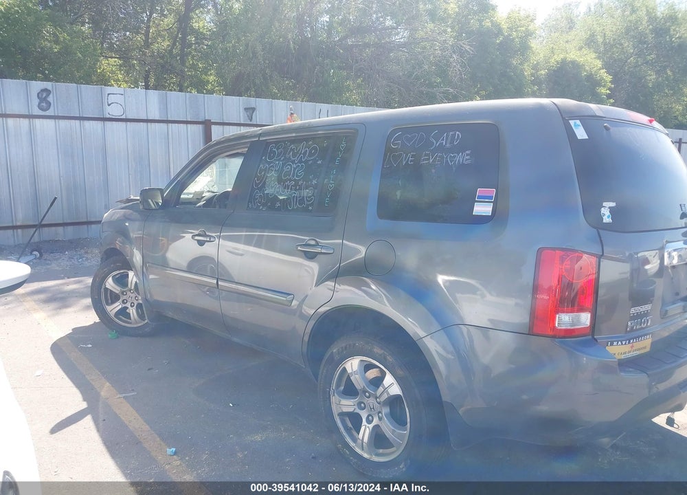 2012 HONDA PILOT EX-L VIN: 5FNYF3H55CB020527