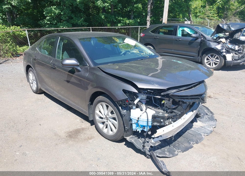 2023 TOYOTA CAMRY LE VIN: 4T1C11BK7PU082998