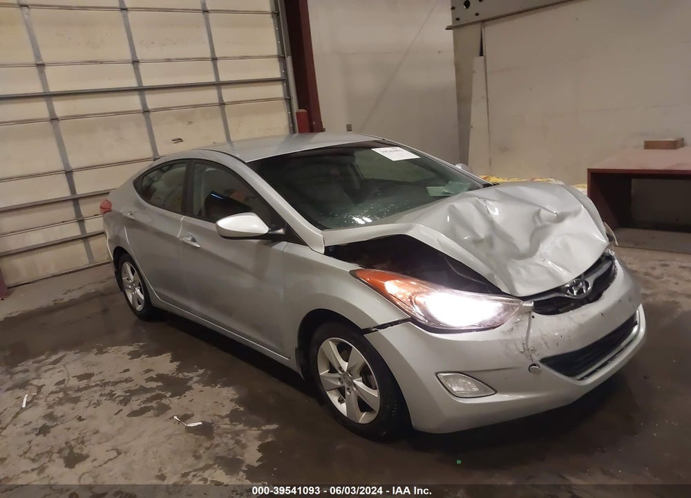2013 HYUNDAI ELANTRA GLS VIN: 5NPDH4AE5DH160508