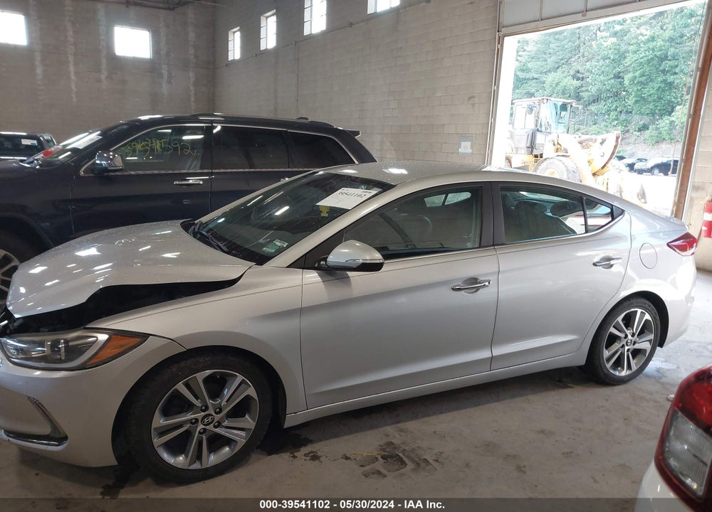 2017 HYUNDAI ELANTRA LIMITED VIN: KMHD84LFXHU149842