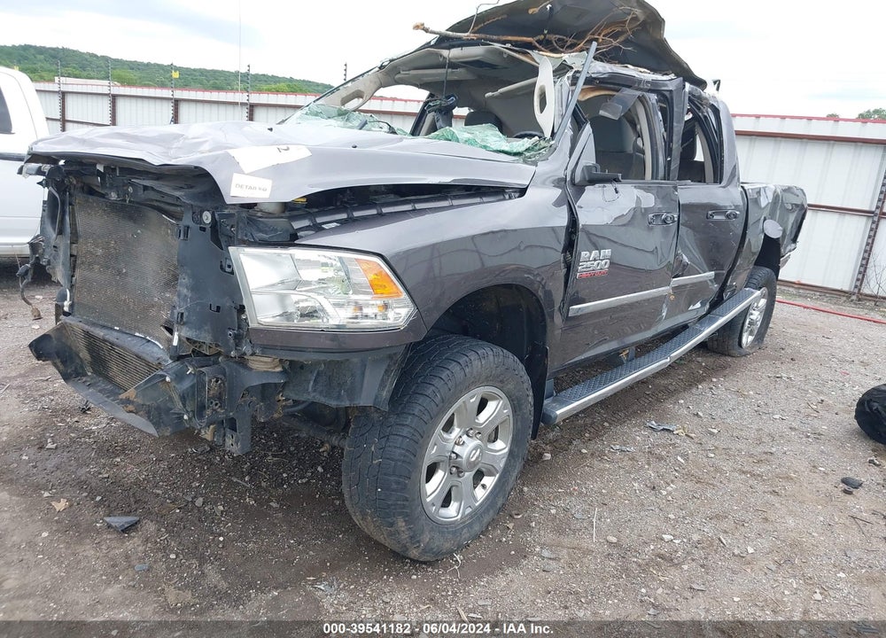 2016 RAM 2500 BIG HORN VIN: 3C6UR5ML1GG125787