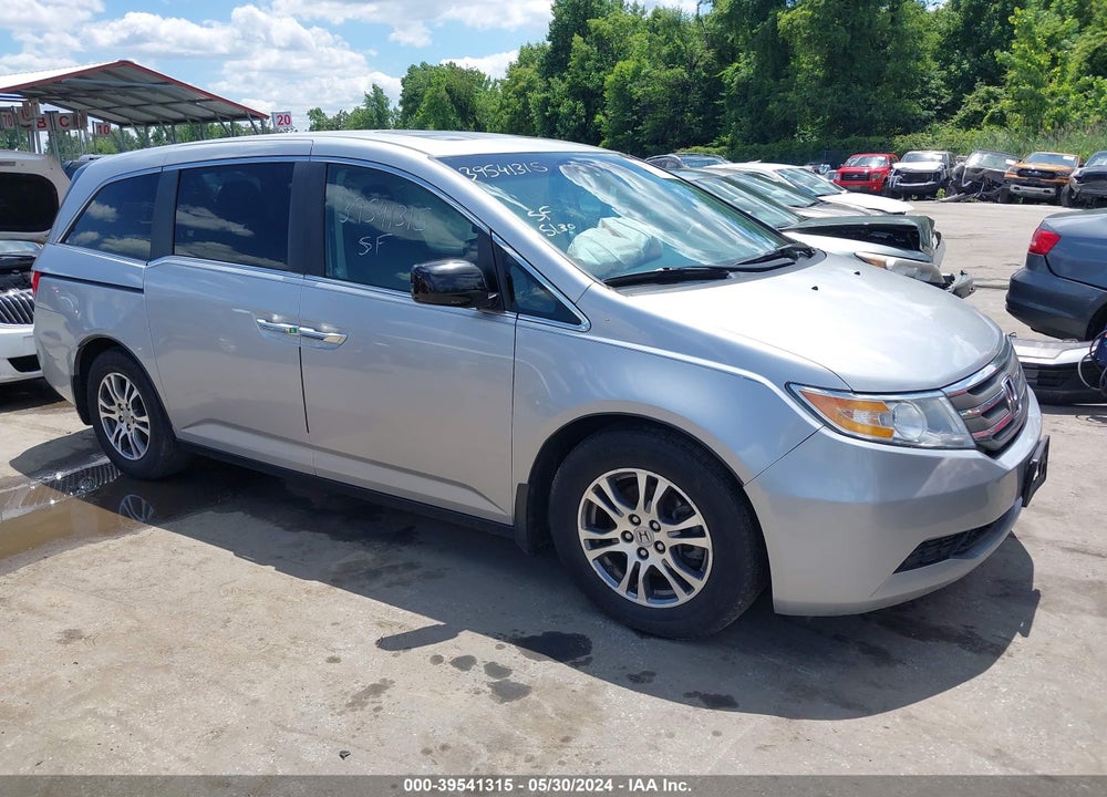 2011 HONDA ODYSSEY EX-L VIN: 5FNRL5H67BB002739