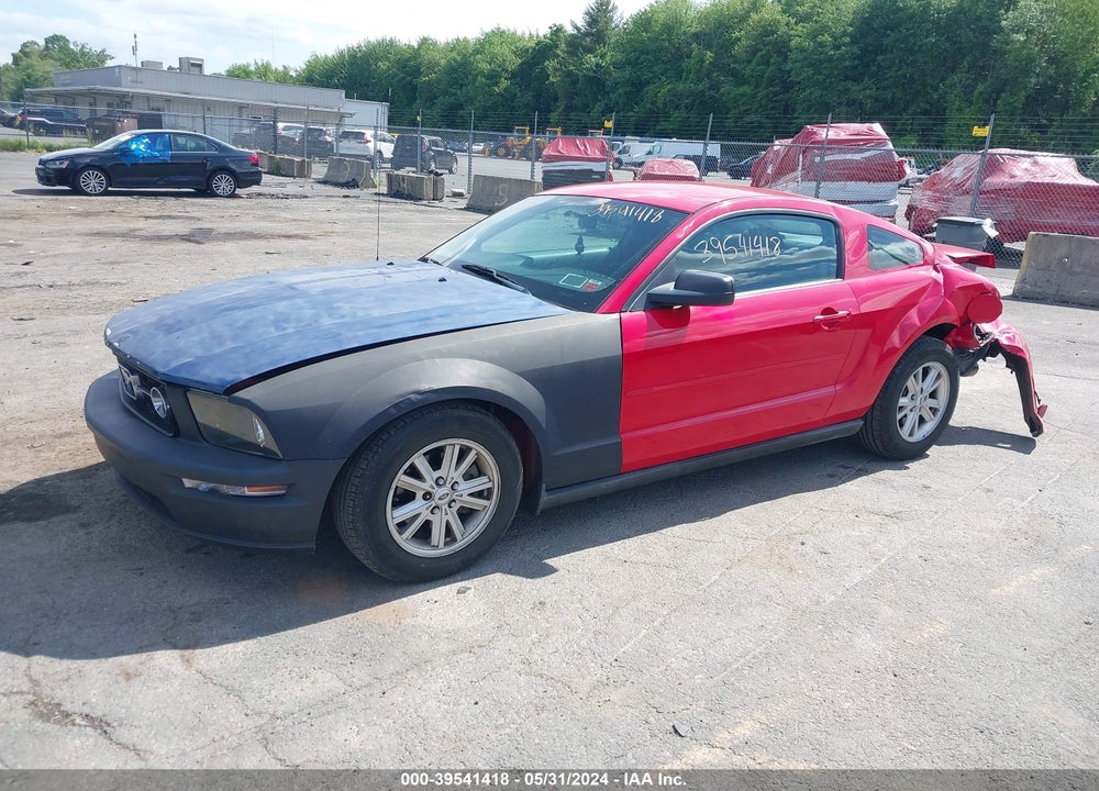 2005 FORD MUSTANG V6 DELUXE/V6 PREMIUM VIN: 1ZVFT80N555197279
