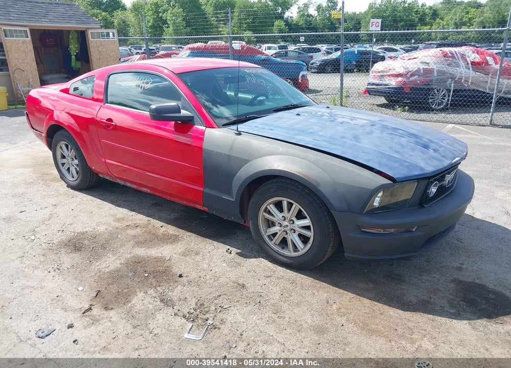 2005 FORD MUSTANG V6 DELUXE/V6 PREMIUM VIN: 1ZVFT80N555197279