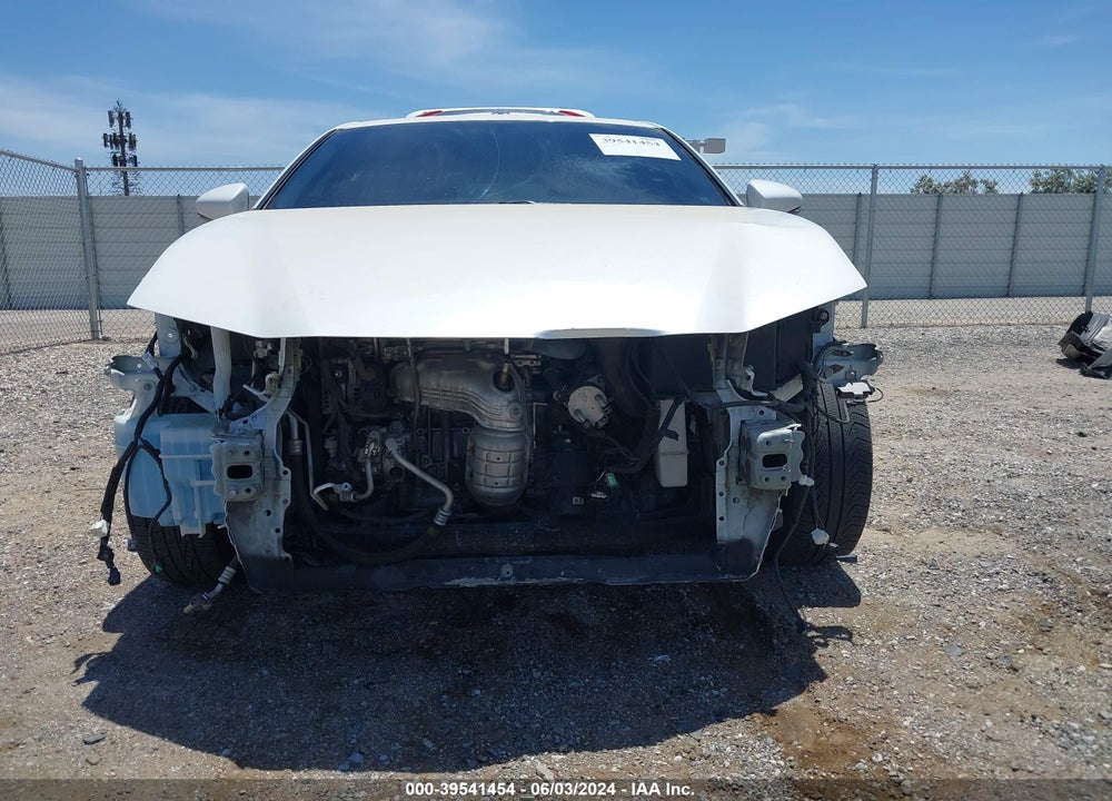 2016 LEXUS ES 350 VIN: JTHBK1GG0G2229531