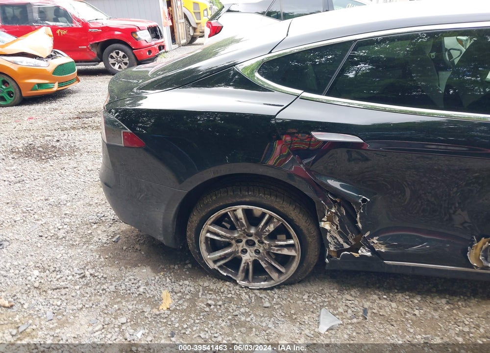 2021 TESLA MODEL S LONG RANGE DUAL MOTOR ALL-WHEEL DRIVE/LONG RANGE PLUS DUAL MOTOR ALL-WHEEL DRIVE VIN: 5YJSA1E27MF424420