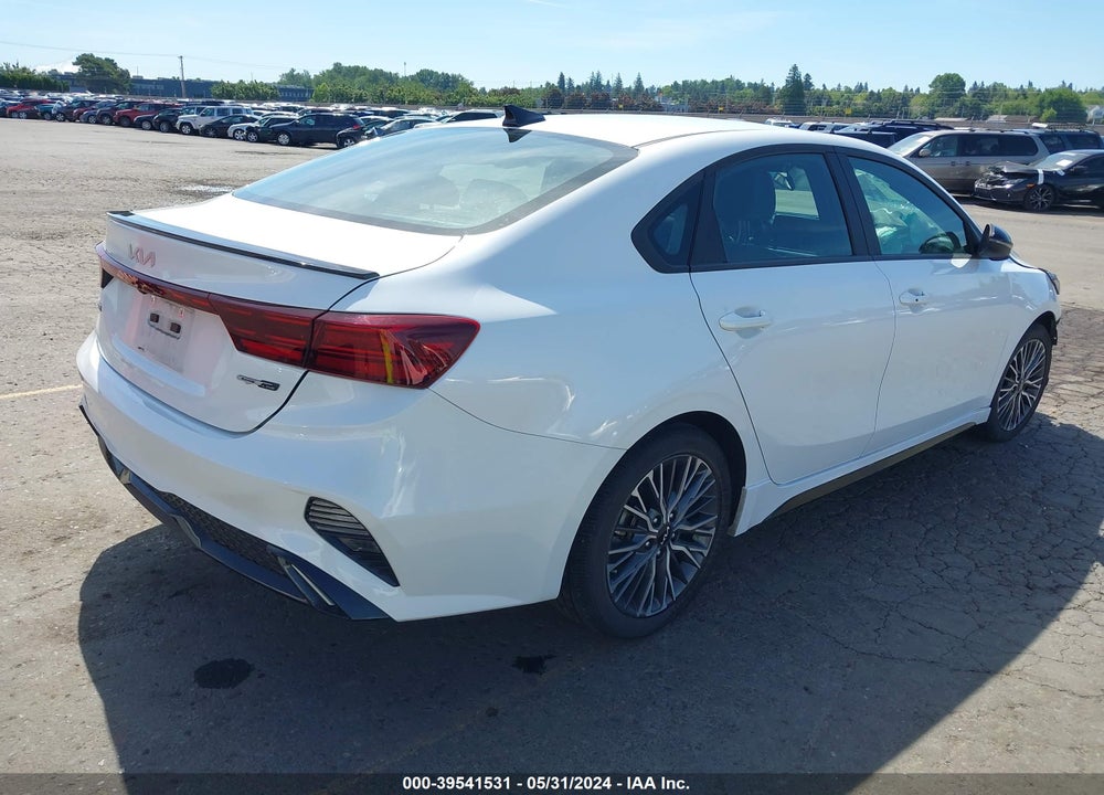 2022 KIA FORTE GT LINE VIN: 3KPF54AD5NE495007