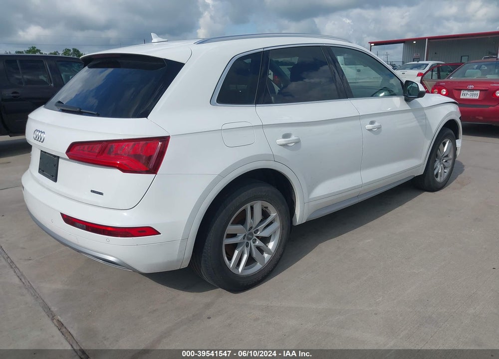 2020 AUDI Q5 PREMIUM 45 TFSI QUATTRO S TRONIC/TITANIUM PREMIUM 45 TFSI QUATTRO S TRONIC VIN: WA1ANAFY7L2020726