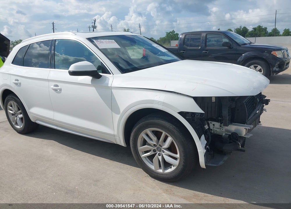 2020 AUDI Q5 PREMIUM 45 TFSI QUATTRO S TRONIC/TITANIUM PREMIUM 45 TFSI QUATTRO S TRONIC VIN: WA1ANAFY7L2020726