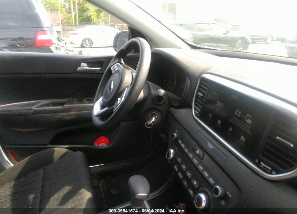 2022 KIA SPORTAGE LX VIN: KNDPM3AC6N7981043