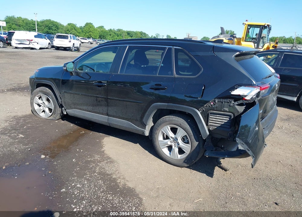 2019 TOYOTA RAV4 XLE VIN: JTMP1RFV6KJ006658
