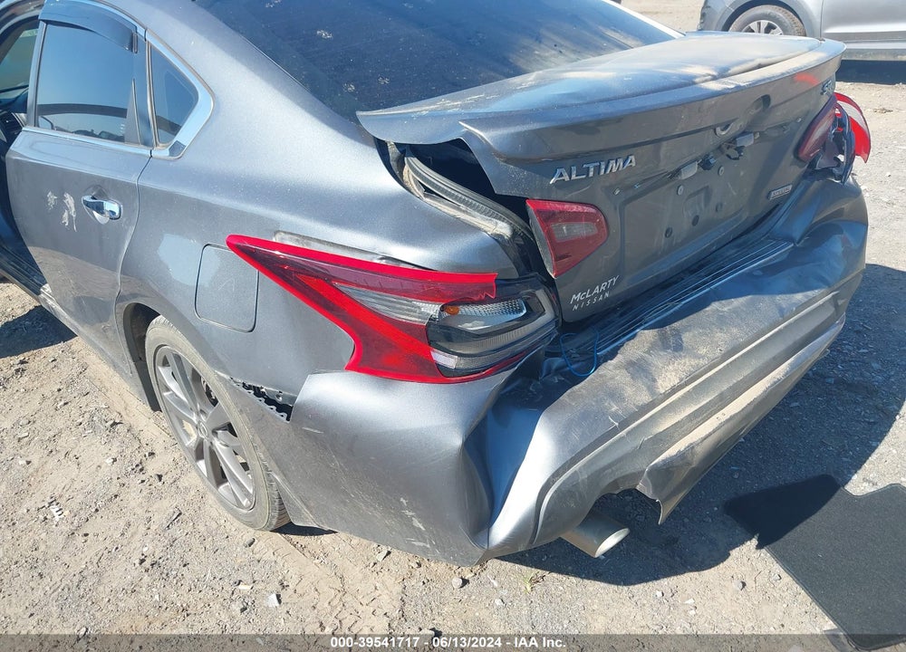 2018 NISSAN ALTIMA 2.5 SR VIN: 1N4AL3APXJC221751