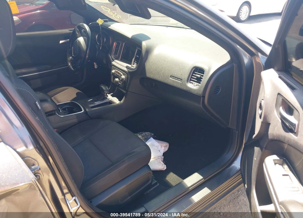 2019 DODGE CHARGER SXT RWD VIN: 2C3CDXBG3KH696358