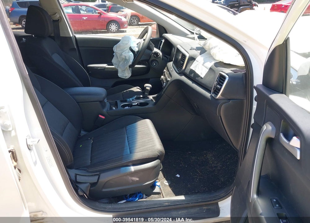 2020 KIA SPORTAGE LX VIN: KNDPM3AC6L7721867