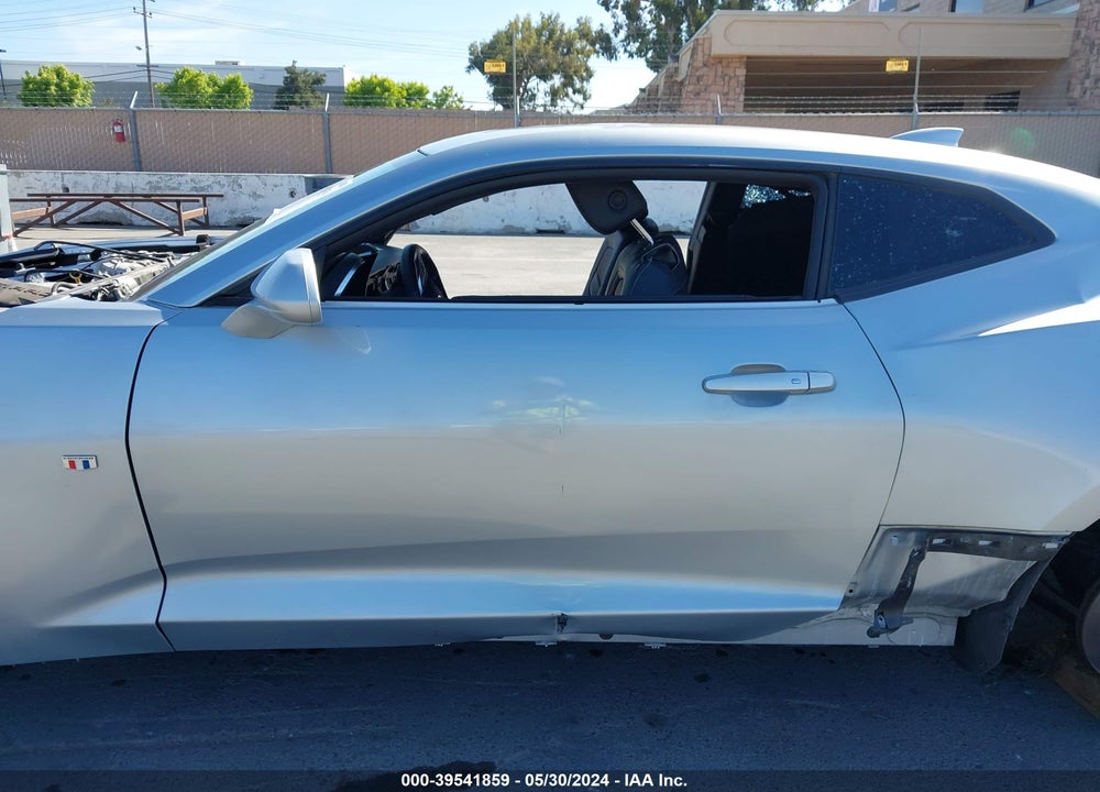 2018 CHEVROLET CAMARO 2SS VIN: 1G1FH1R7XJ0147641