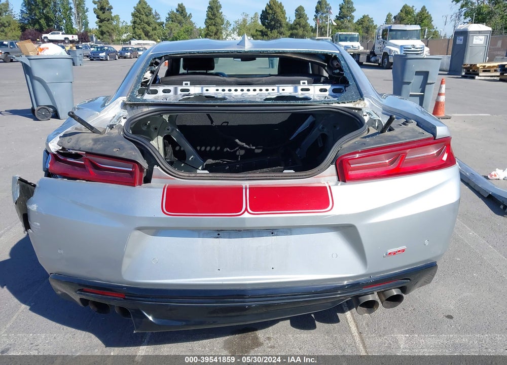 2018 CHEVROLET CAMARO 2SS VIN: 1G1FH1R7XJ0147641