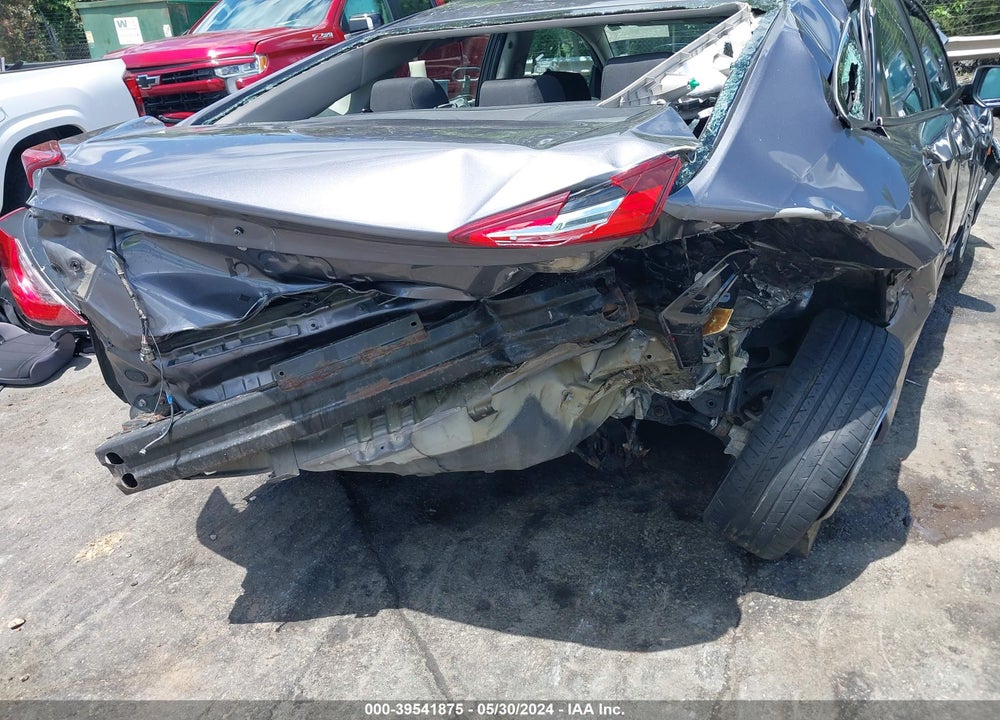 2017 HONDA CIVIC LX VIN: 2HGFC2F53HH516054