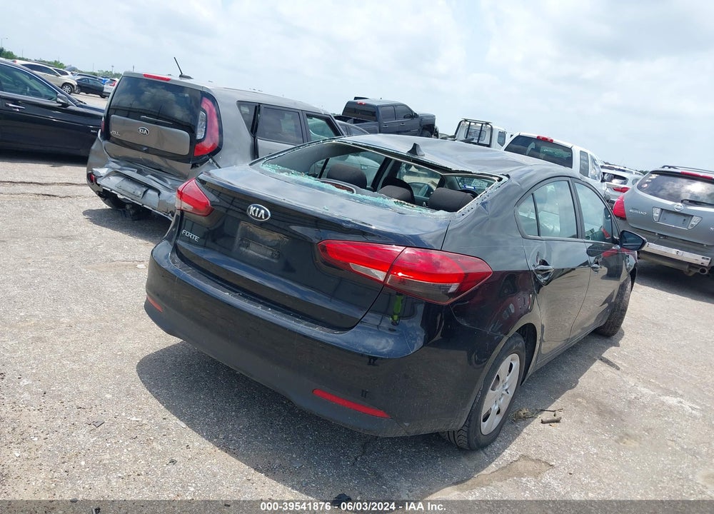 2017 KIA FORTE LX VIN: 3KPFK4A72HE064194
