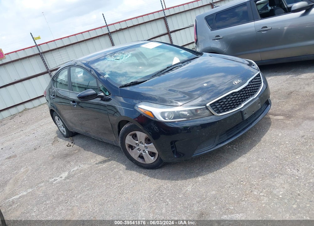 2017 KIA FORTE LX VIN: 3KPFK4A72HE064194