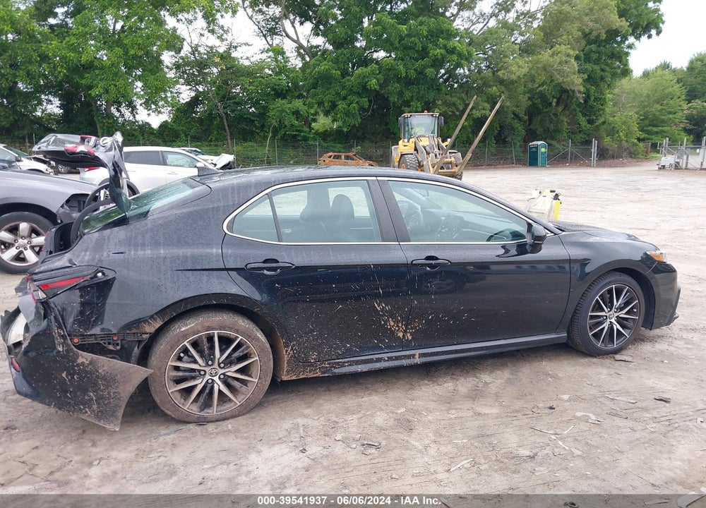 2021 TOYOTA CAMRY SE VIN: 4T1G11AK3MU552359