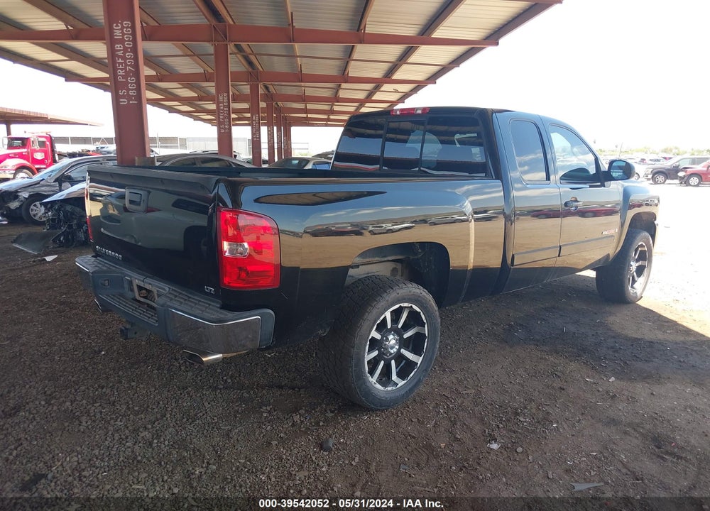 2008 CHEVROLET SILVERADO 1500 LTZ VIN: 2GCFK19Y781119876