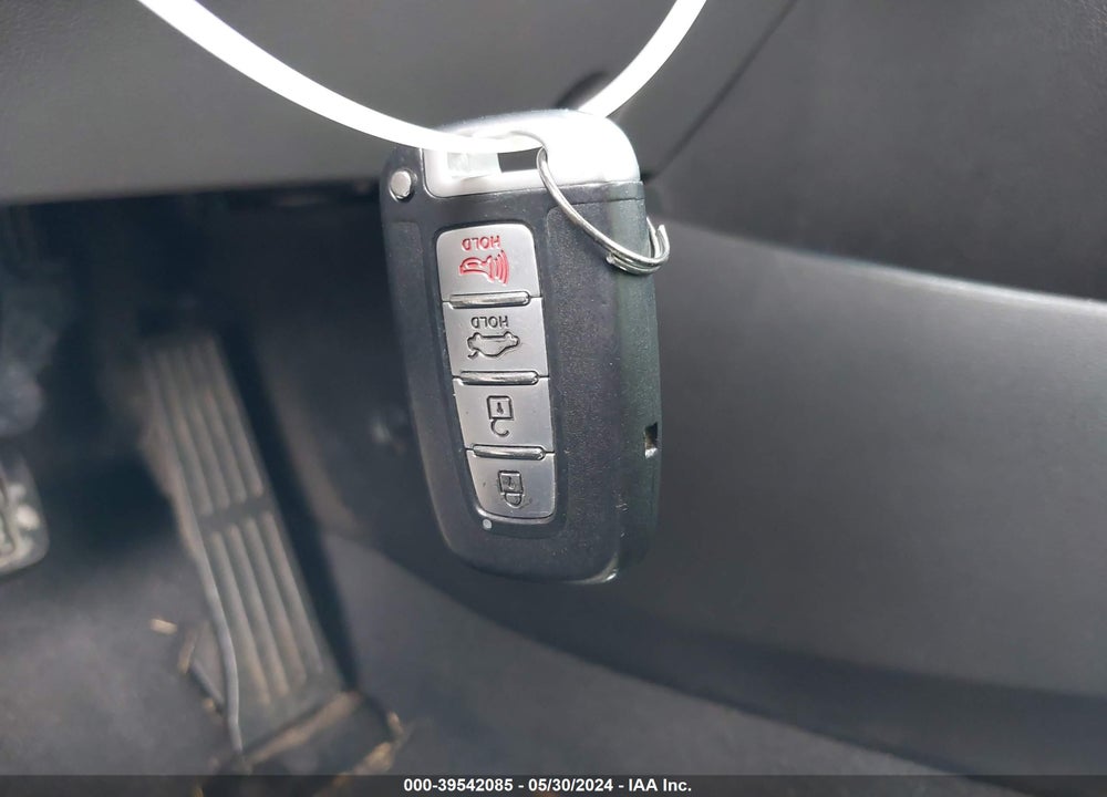 2013 HYUNDAI ELANTRA LIMITED VIN: 5NPDH4AE1DH229498