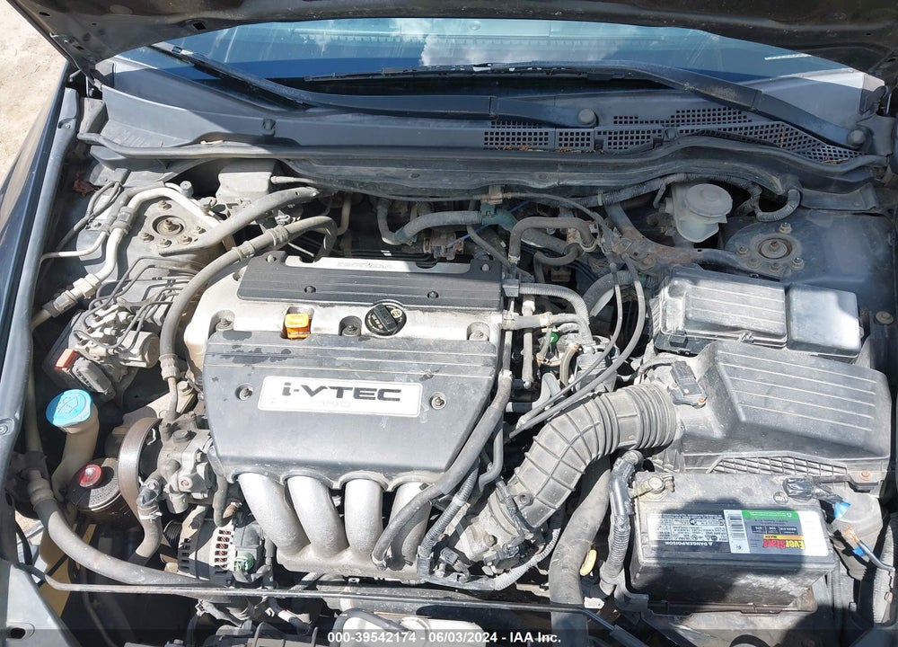 2005 HONDA ACCORD 2.4 LX VIN: 1HGCM56405A146698