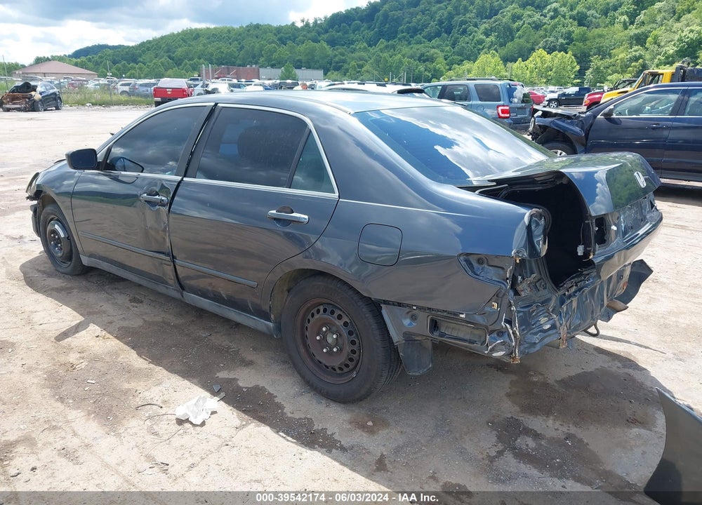 2005 HONDA ACCORD 2.4 LX VIN: 1HGCM56405A146698
