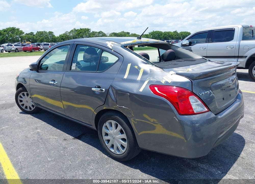 2017 NISSAN VERSA 1.6 SV VIN: 3N1CN7AP4HL886649